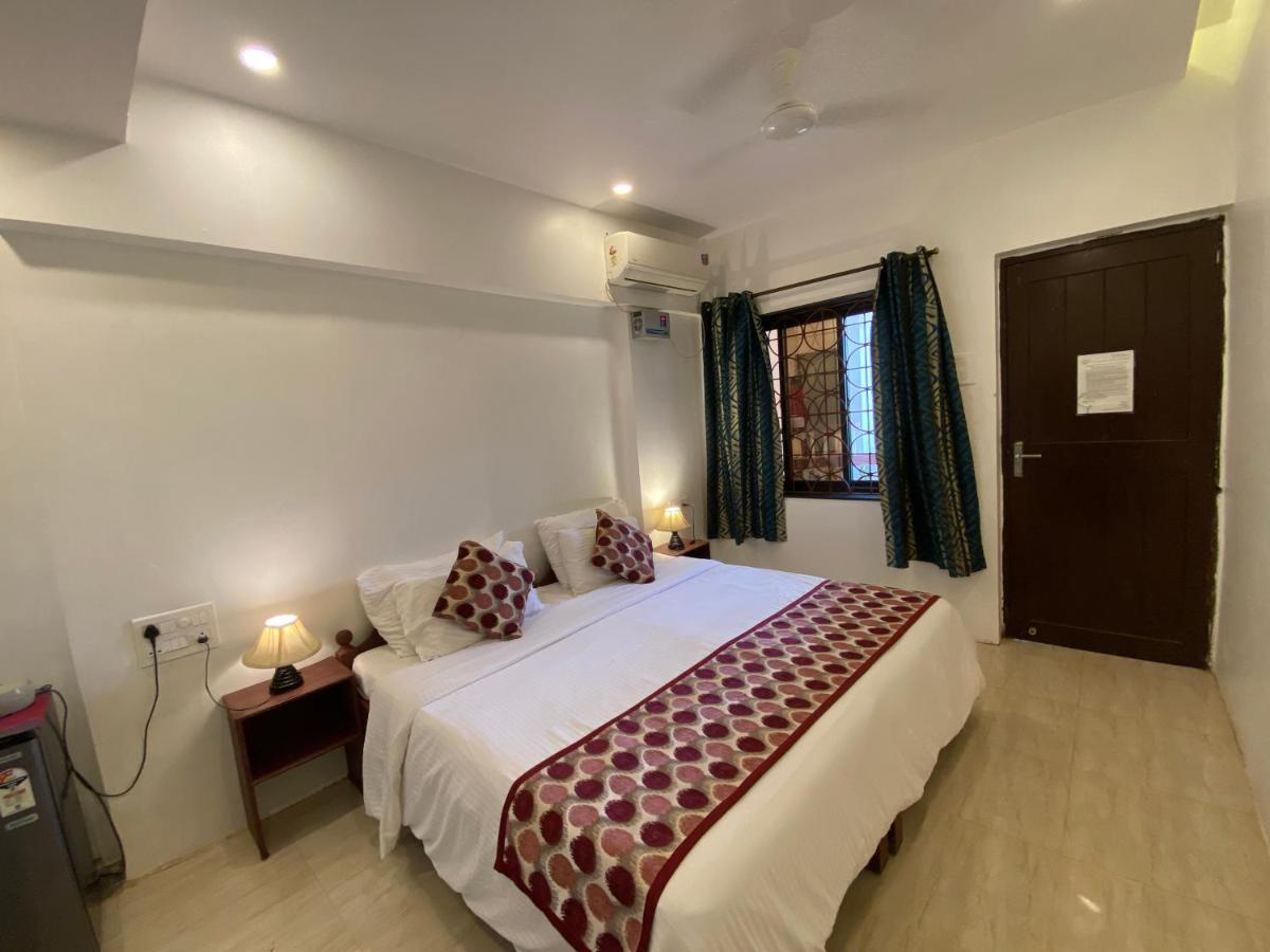 Shanu'S Seaside Inn - A Family-Run Guesthouse Just 100 Metres From Candolim Beach Exteriör bild